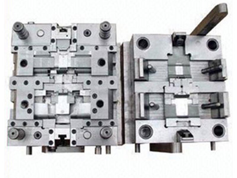 玉龙精密塑料模-07